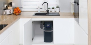 Ecowater eVolution Duo Ed, wydajny zmiękczacz wody do mieszkania. Mały zmiękczacz do wody z kamieniem.