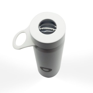 Bidon (lekki termos) sportowy, termos na wodę, do szkoły, na spacer, rower i  siłownię. Utrzymuje temperaturę.