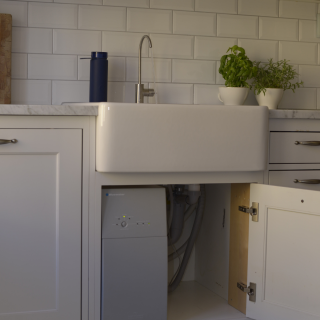 Kran elektroniczny do Bluewater Spirit. Wylewka z diodą LED do podłaczenia filtra Bluewater Spirit.