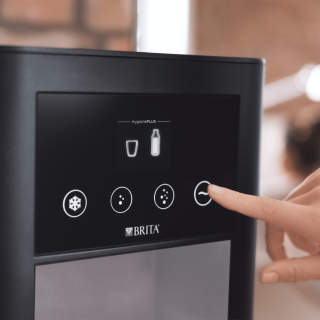 Dyspenser do wody nablatowy BRITA Top Pro 50 Thermal Gate. Woda schłodzona, gazowana lub niegazowana. Dystrybutor wody do biura, hotelu.