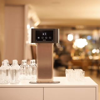 Kran filtrujący BRITA Fill T-Tap. Woda gazowana, schłodzona lub niegazowana do hotelu, biura, restauracji, kawiarni, domu weselnego.