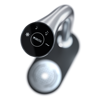 kran filtrujący z wodą niegazowaną, schłodzoną i gazowaną