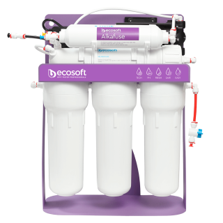 Filtr odwróconej osmozy BWT Ecosoft Pure Alkafuse z pompą na metalowym stojaku. Filtr z wodą alkaiczną Ecosoft MO675MALCPSECO.