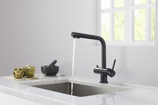 Kran czterodrożny w kolorze czarny mat