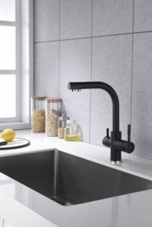 nowoczesna bateria w kolorze czarny mat do kuchni