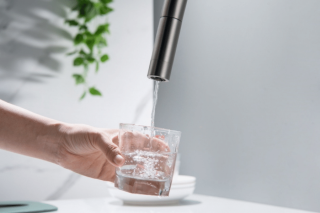 Blue Water Cyrus - bateria trójdrożna z wyciąganym kranem