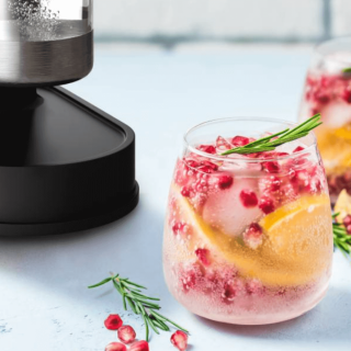 Saturator do gazowania wody Aquaphor Pearl w kolorze czarnym