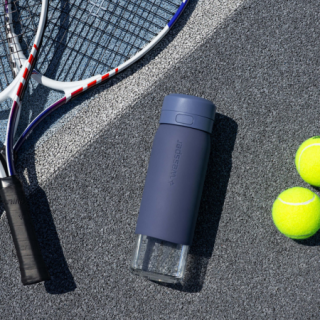 WESSPER - szklana butelka filtrująca niebieska