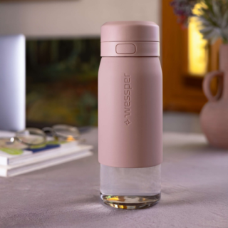 WESSPER - szklana butelka filtrująca różowa