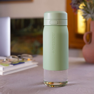 WESSPER - szklana butelka filtrująca miętowa