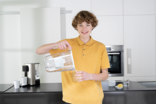 PHILIPS dzbanek filtrujący wodę AWP2933WHT4/10, wkłady 1+3 w zestawie