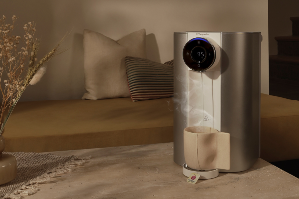 dystrybutor odwróconej osmozy z wodą gorącą