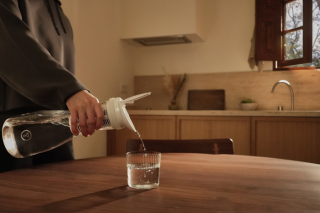 Jak korzystać z karafki PitcherPro SMR?