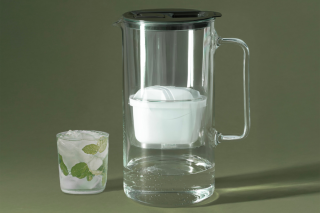 szklany dzbanek filtrujący mini